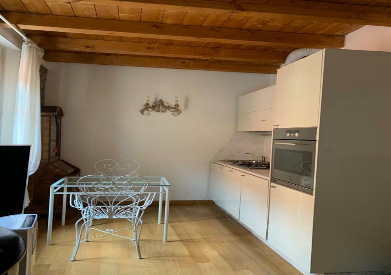Whouse Suite Gold Towers Болоня Екстериор снимка